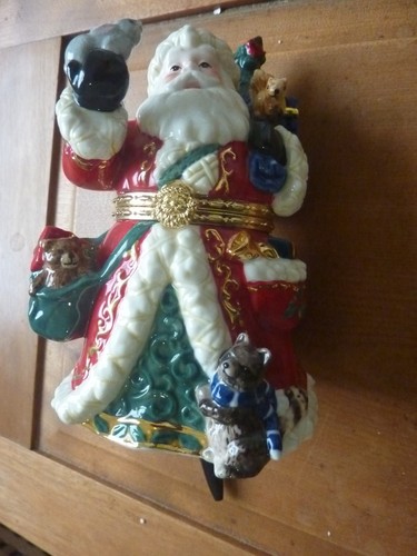 Traditions porcelain santa - porcelain,