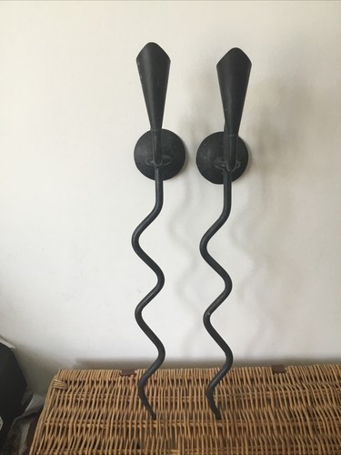 Pair large wall - large, mounted