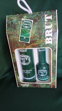 Vintage Brut 33 Unused Gift Set - Shaving Creme and Splash on Lotion by Faberge