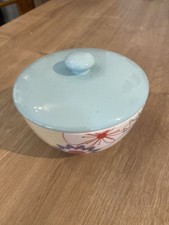 Portmeirion Crazy Daisy Lidded