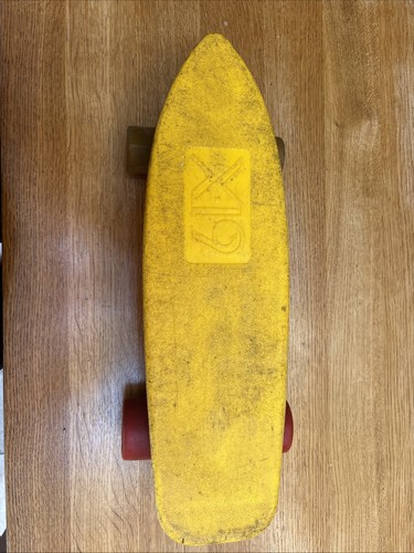 Vintage x19 skateboard - vintage,