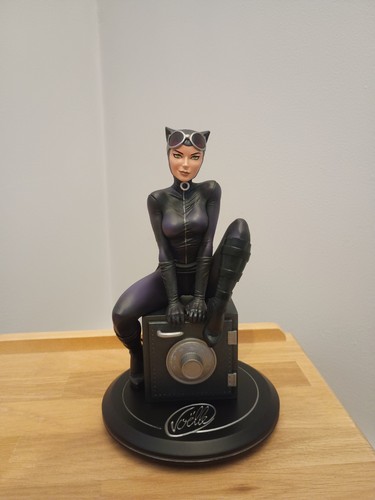 Collectibles cover - dc, dc