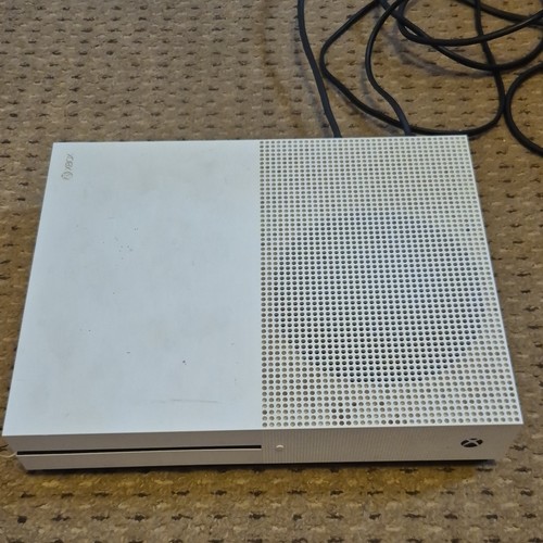 Microsoft xbox one 500gb - one, s