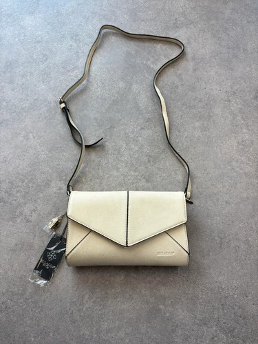Bulaggi shoulder bag cream - shoulder,