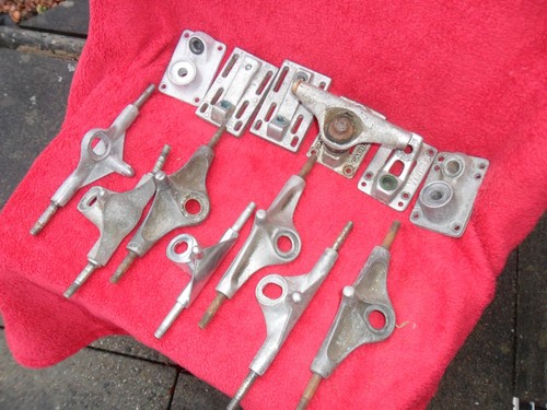 Vintage skateboard truck - ,