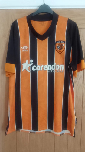 Hull city football shirt - football,
