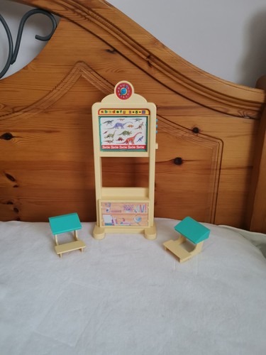 Vintage barbie school set - barbie,