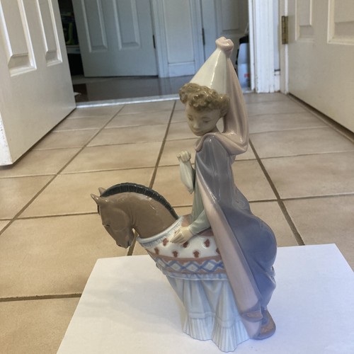 Lladro medieval princess - medieval, on