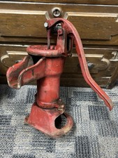Antique Water Pump WL Davey
