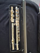 Yamaha YFL-212 Student Flute