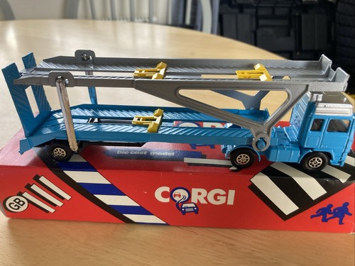 Corgi volvo car transporter - corgi,
