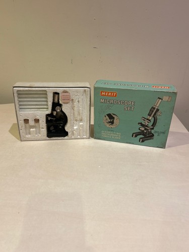 Merit microscope set with - merit,