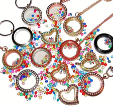 Floating living memory pendant