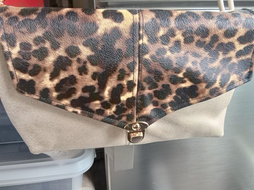 Animals leopard pattern faux - animals,