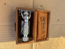 VINTAGE JOHN WATTS SHEFFIELD SERVICE COLLECTABLE RAZOR (14A88)