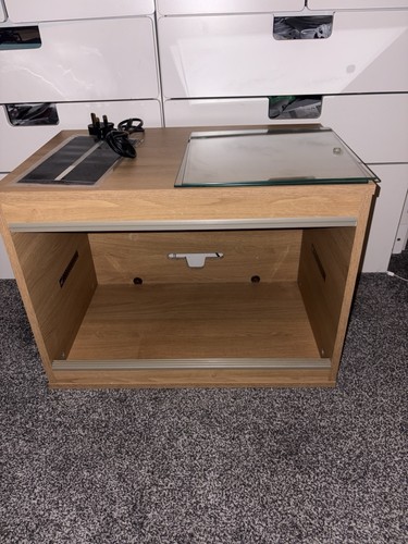 Brown reptile vivarium - reptile,