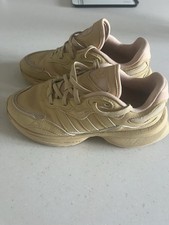 adidas Ozweego