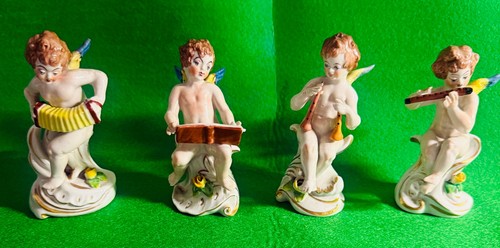 Four antique capodimonte - four, crown