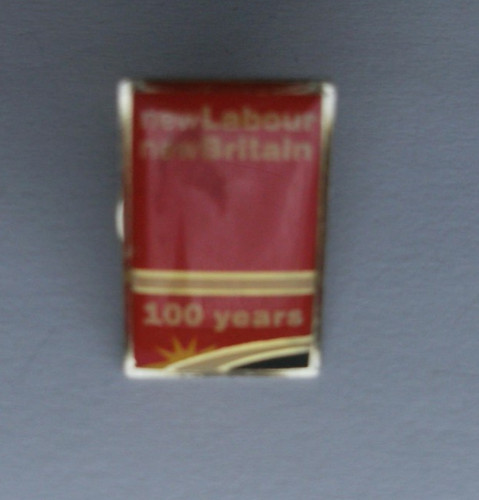 Pin badge labour party - -,