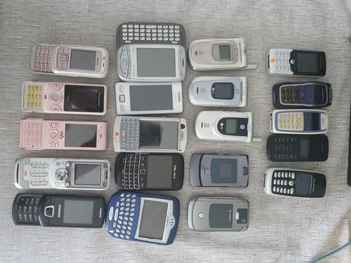 Retro mobile phones - phones, lot