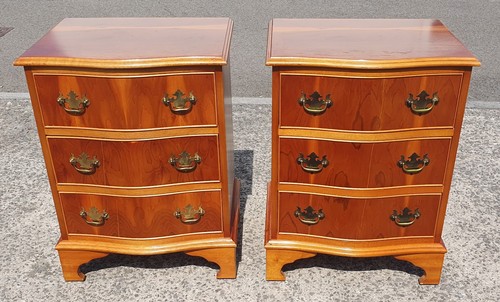 Pair yew drawer bedside - yew,