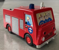 Ertl 1988 bedford fireman - ertl,