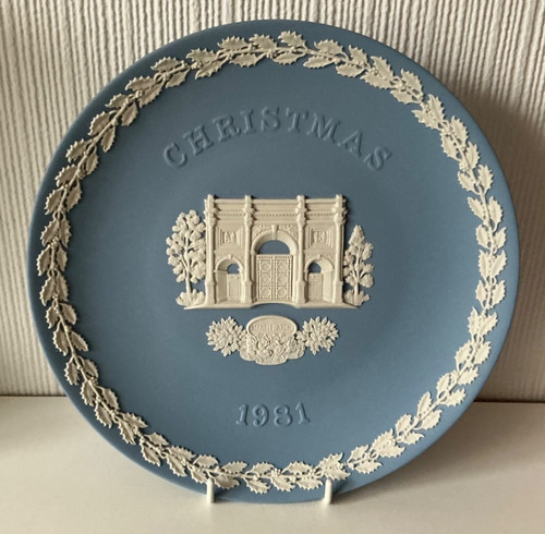 Wedgwood solid blue jasper - solid,