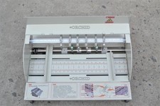 110V/220V Electric Book Cover