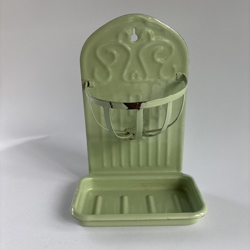 Vintage french look enamelware - vintage,