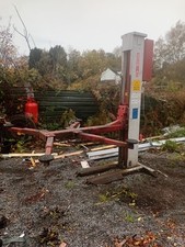 1 Post 2 Tonne Hydrolic Car Ramp