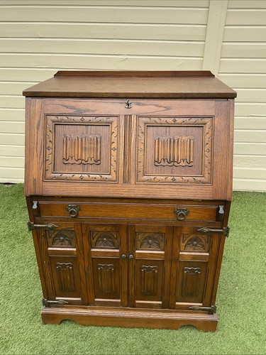Plan desk bureau linen fold - desk,
