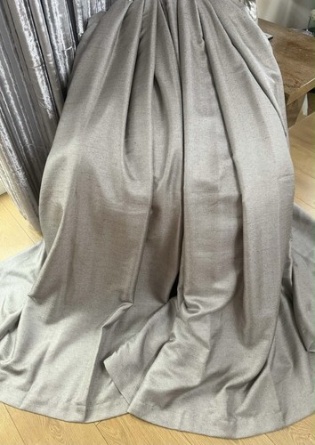 Silver grey jacquard damask - grey,