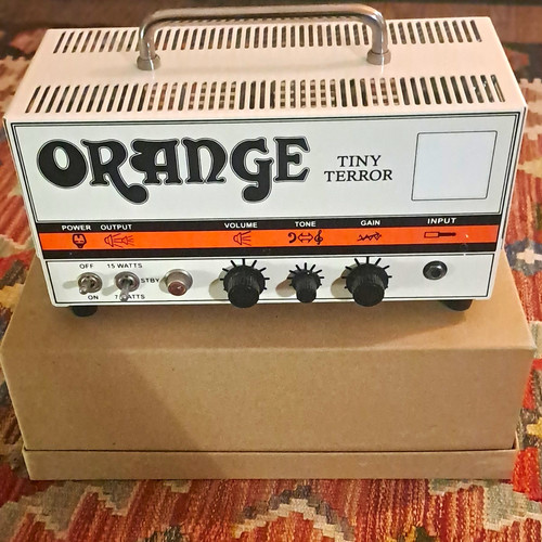Orange tiny terror 15w vacuum - orange,