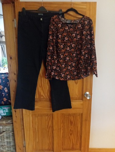 Ladies clothes bundle size - size, 16