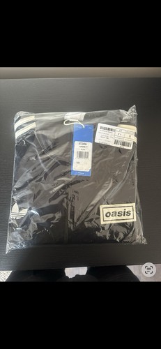 Adidas oasis live tour - oasis, 25