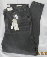 LADIES MARKS AND SPENCER PER