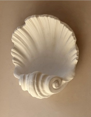 Large plaster shell - large,