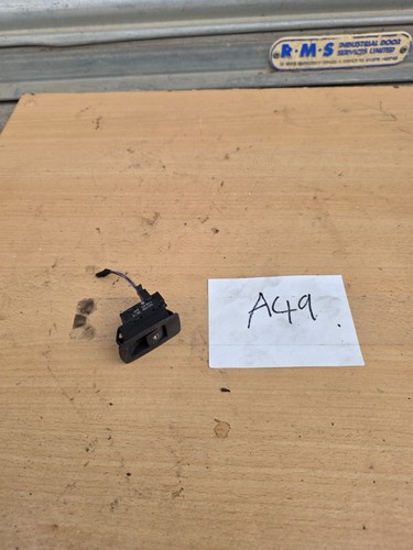 6945874 1593 9900 bmw e90 - oe,