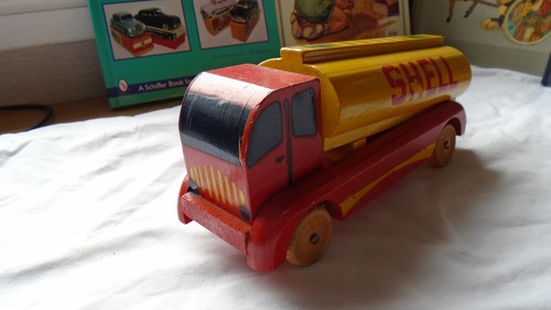 Shell petrol tanker hercules - shell,