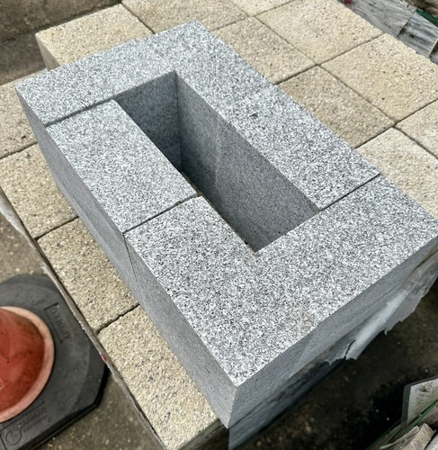 Granite kerbs kerbstones - , /