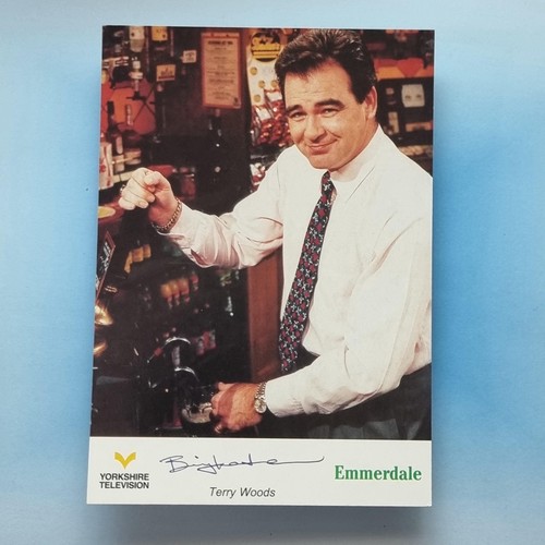 Emmerdale cast card - card, c1995
