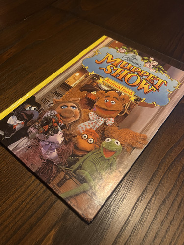 Vintage muppet show annual - vintage,