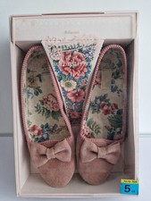 St Michaels Vintage 90's