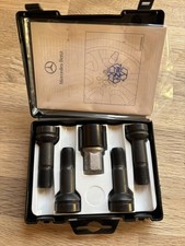 Mercedes-Benz Rim Lock Set