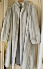 Astraka Vintage Coat