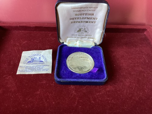 Vintage 1981 solid silver - vintage,