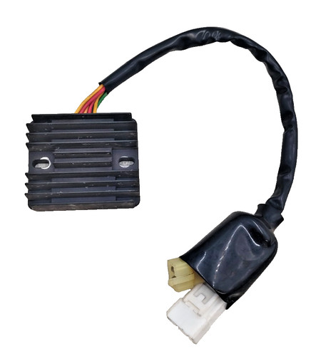 Voltage regulator - (km, 32000)
