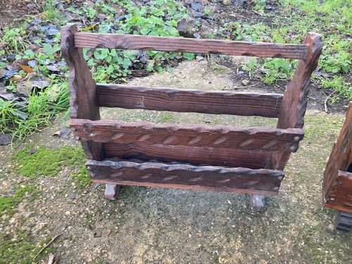 Brown wooden magazine rack - wooden,