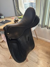 Black Country GP 17.5 Saddle Wide Fit Beautiful Black Leather Good Condition