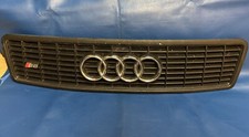 Original Audi S8 D2 Grill